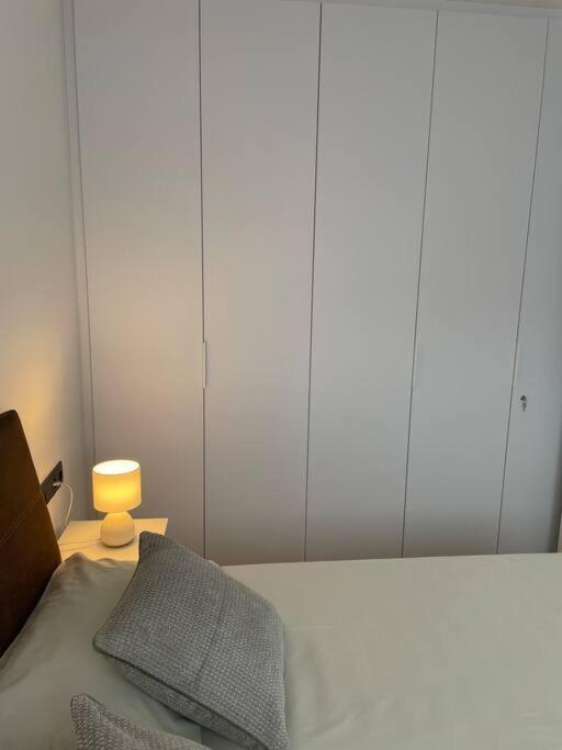 Estrenalo A Minutos De Bcn Apartment Sant Feliu de Llobregat Luaran gambar