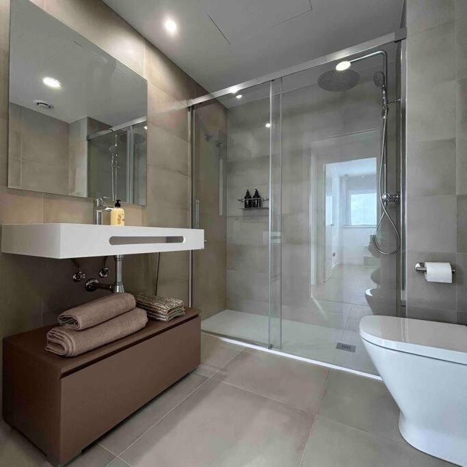Estrenalo A Minutos De Bcn Apartment Sant Feliu de Llobregat Luaran gambar
